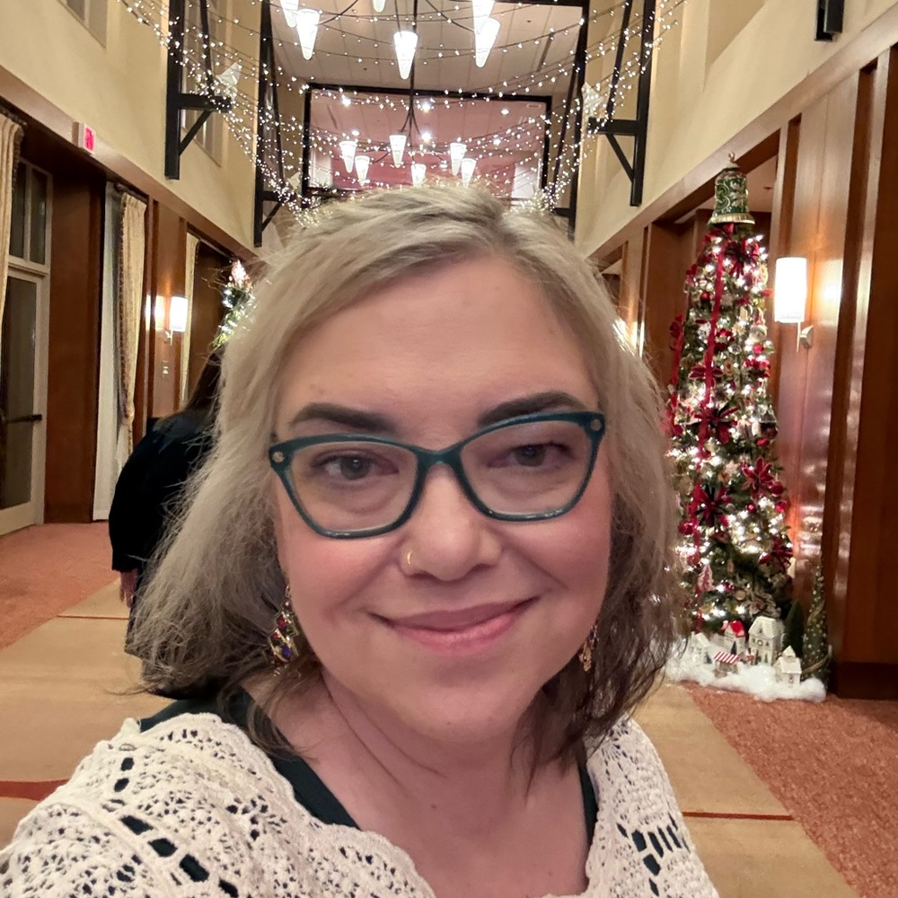 Meet your Posher, Bonnie